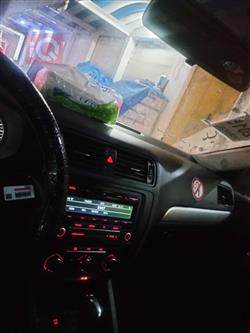 ڤۆڵکسواگن جێتا